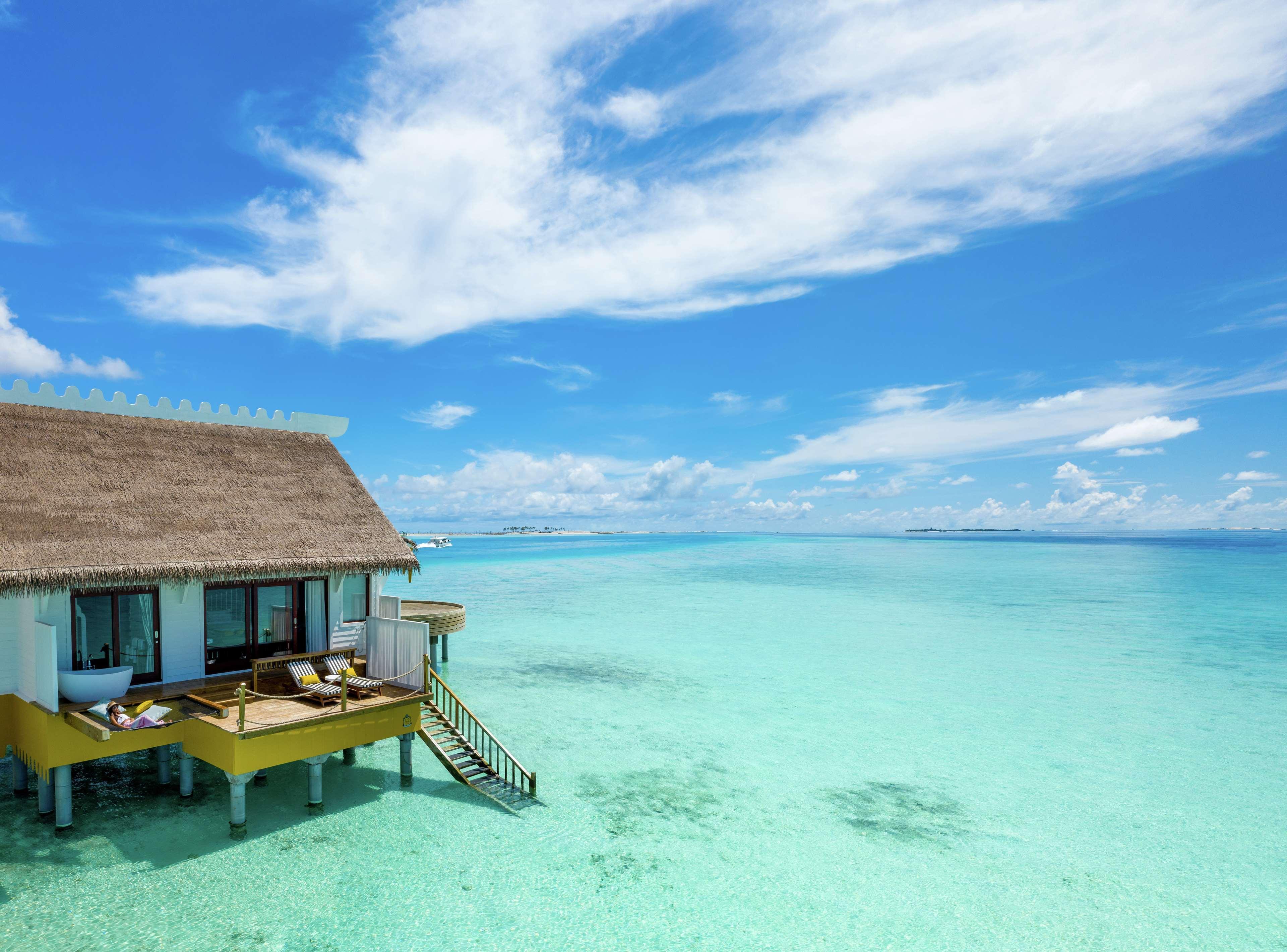 Saii Lagoon Maldives, Curio Collection By Hilton Emboodhoo Lagoon