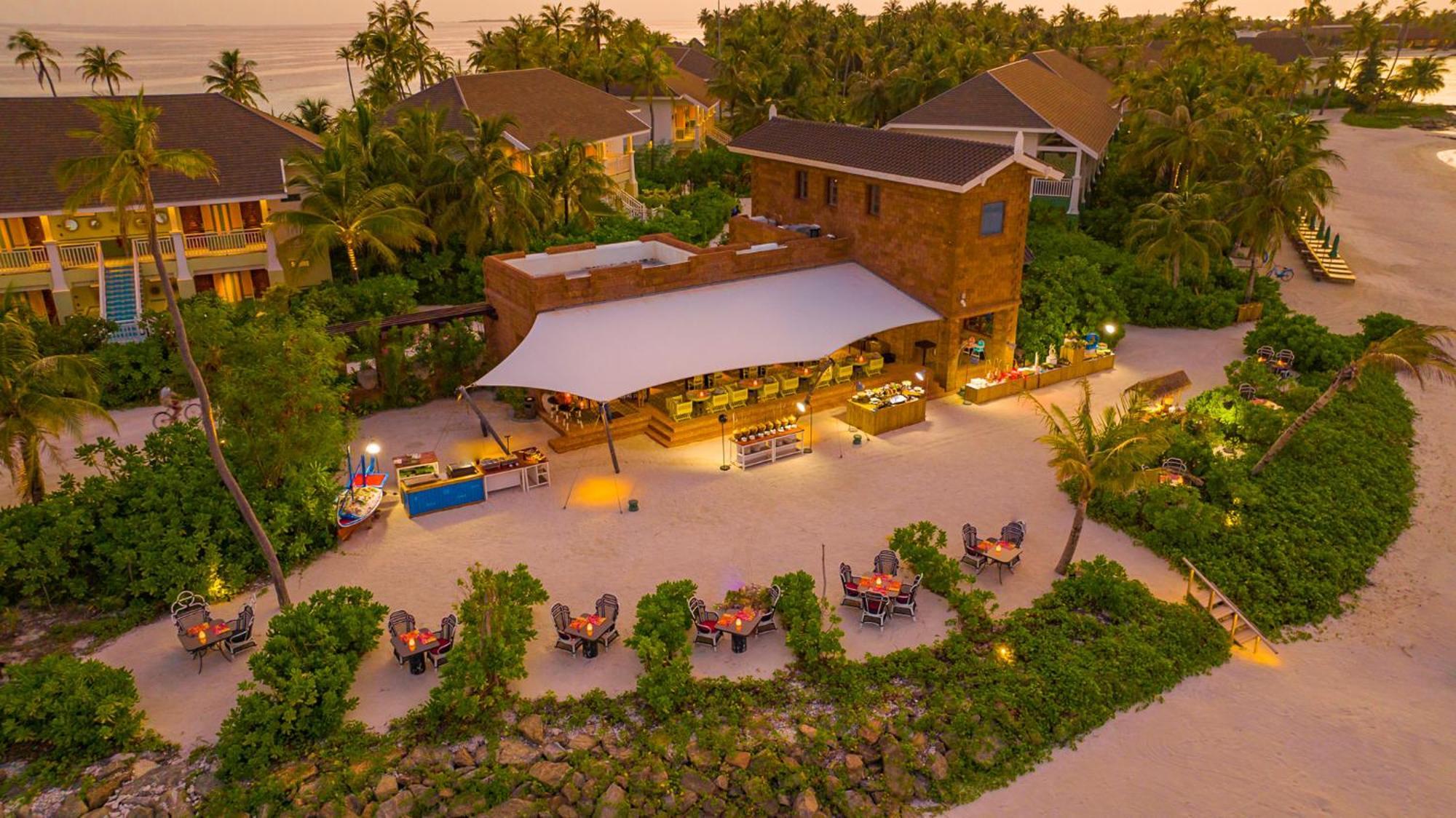 Complex Saii Lagoon Maldives, Curio Collection By Hilton 5*