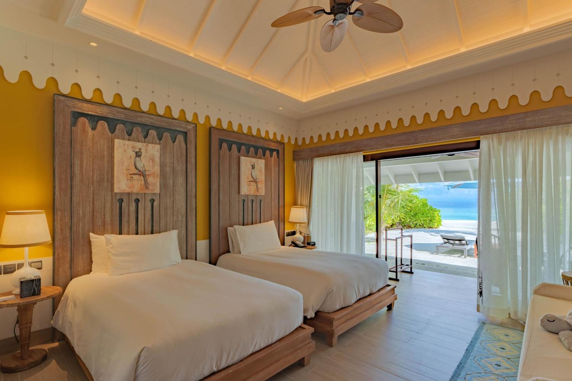 Complex Saii Lagoon Maldives, Curio Collection By Hilton Emboodhoo Lagoon